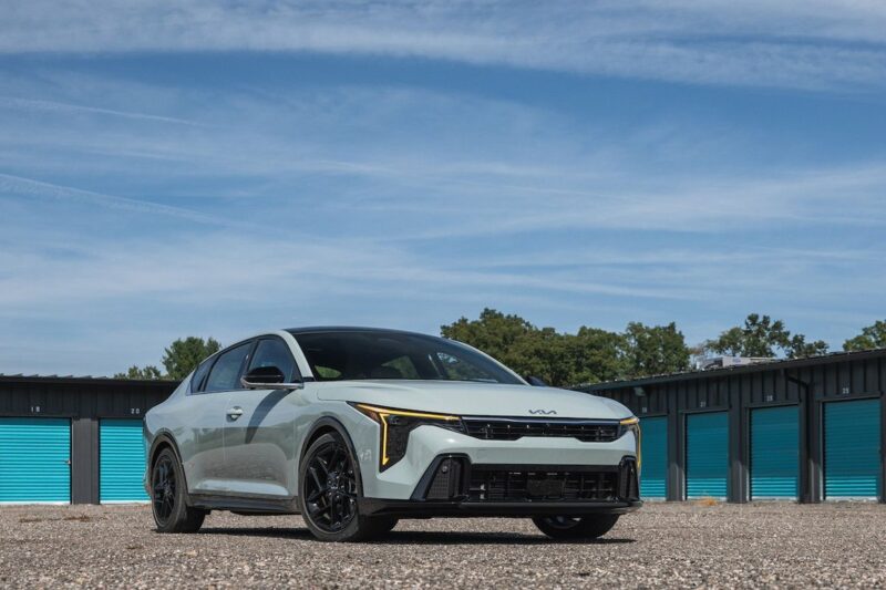 Kia K4: новий хетчбек замість Ceed в Європі
