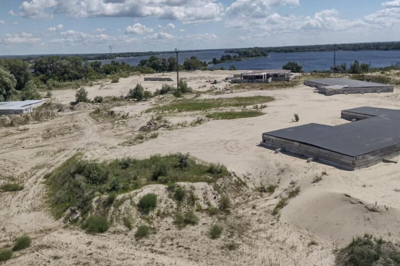 У Києві директорці компанії повідомили підозру за захоплення землі