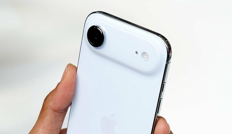Чи потрібен чохол для нового iPhone Air?