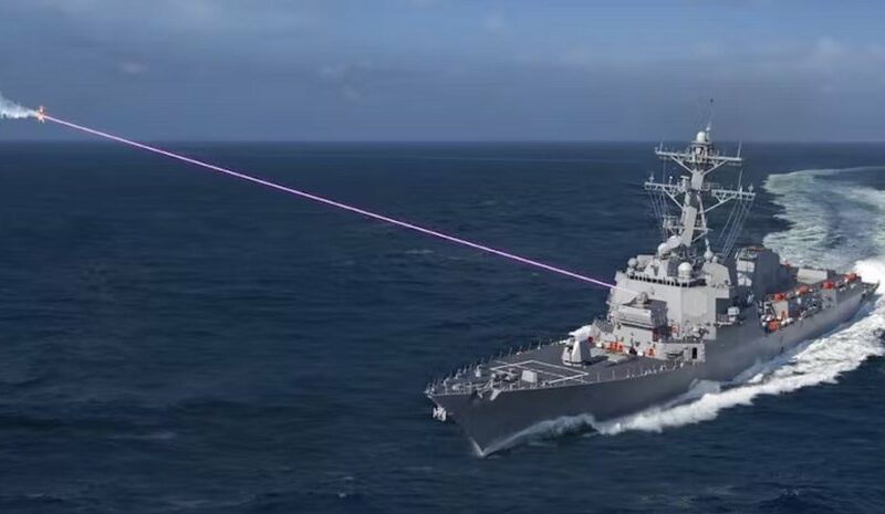 Японія розробляє лазерну зброю для боротьби з дронами