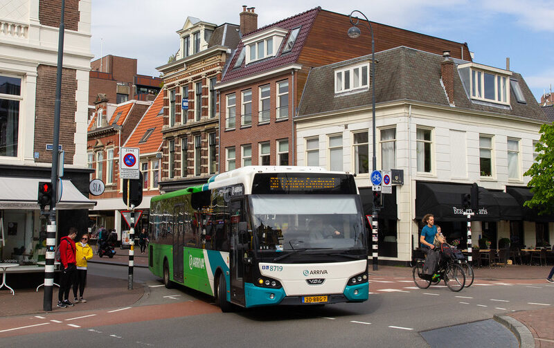 Харків замовив 85 вживаних автобусів за 230 млн грн