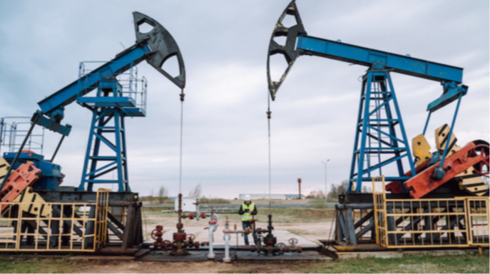 ЄС продовжує відмову від російської нафти до 2028 року