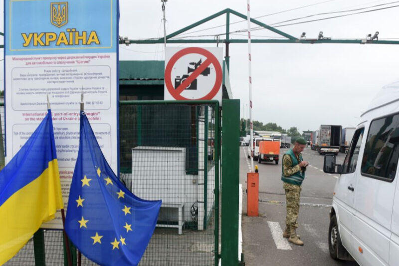 Затримки на кордоні з Польщею: що відбувається?