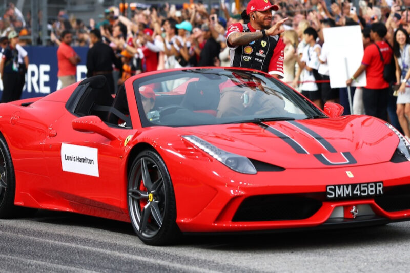 Ferrari зменшує продажі в Британії через податки