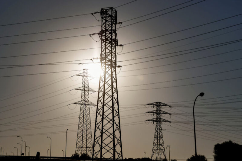 Атака на енергетичну інфраструктуру: відключення в Україні