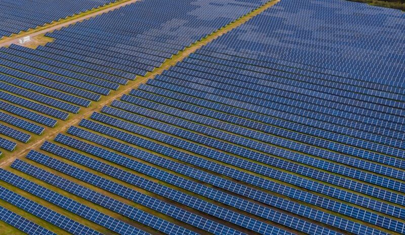 Сонячна енергетика в Пакистані: переваги та екологічні виклики