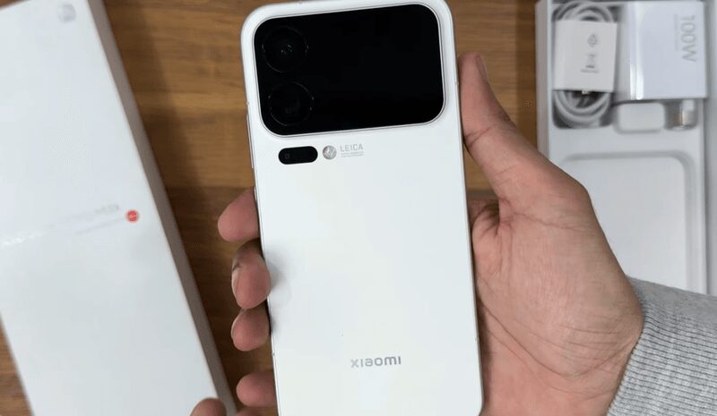 Xiaomi 17 Pro Max vs iPhone 17 Pro Max: битва акумуляторів