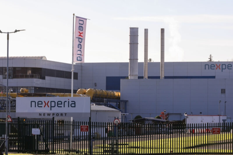 Нідерланди взяли під контроль Nexperia для захисту технологій