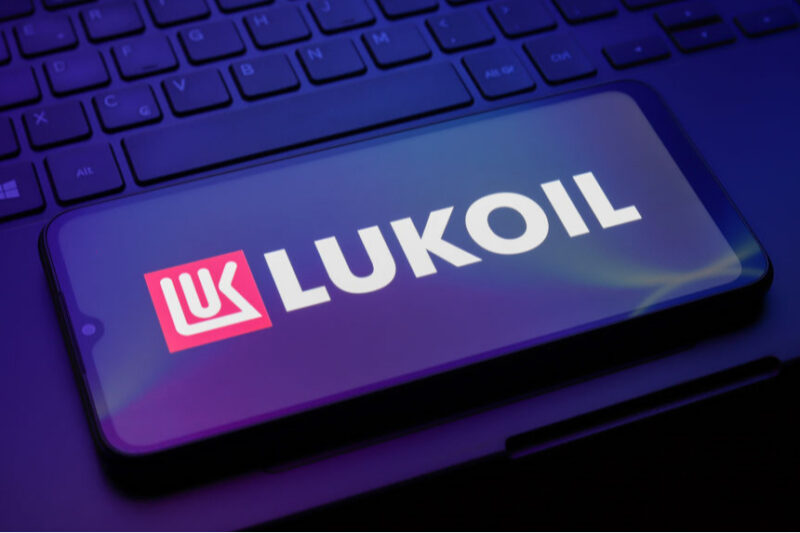 Лукойл планує продаж міжнародних активів після санкцій