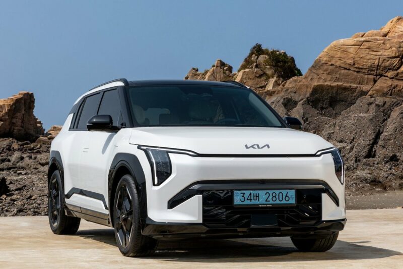 Топ електромобілів 2025 року: огляд та рекомендації