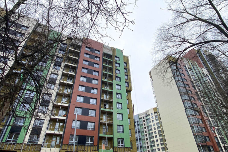 Акції російських будівельних компаній різко впали