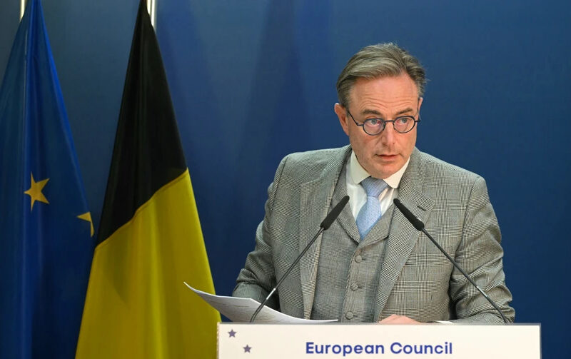 Бельгія заблокувала кредит Україні на 140 мільярдів євро