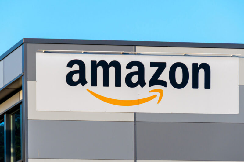 Amazon втрачає віце-президента з пристроїв