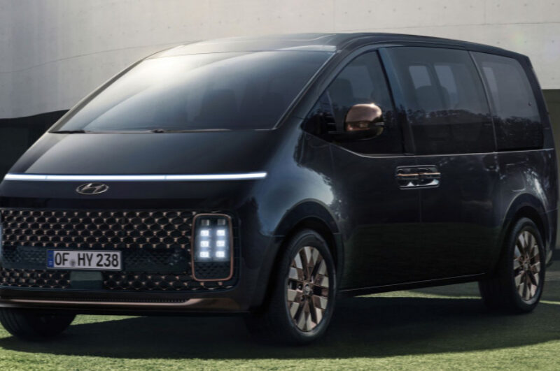 Нацбанк України замовив мінівени Hyundai на 5,33 млн грн