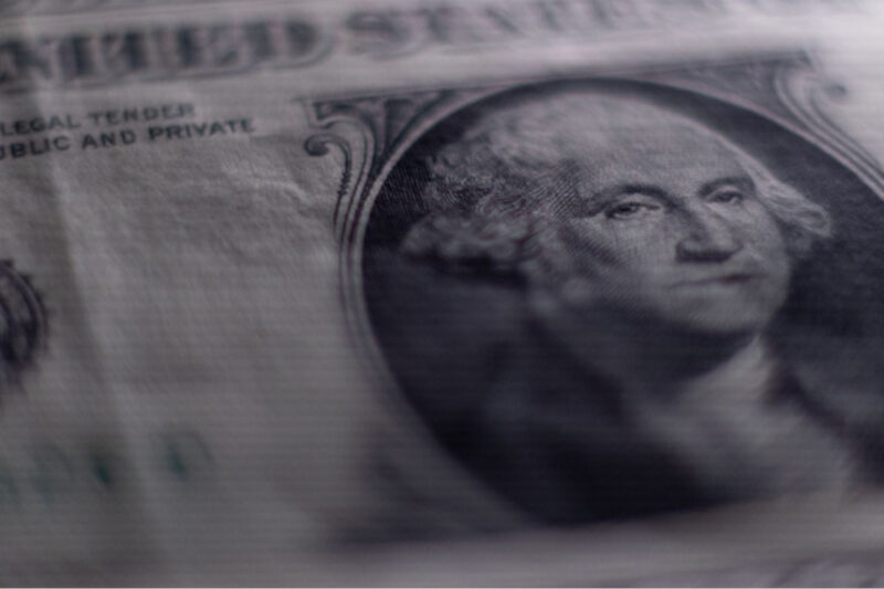 Світова економіка: стійкість та виклики 2024 року