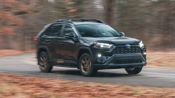 Toyota RAV4 вперше очолив світовий рейтинг продажів