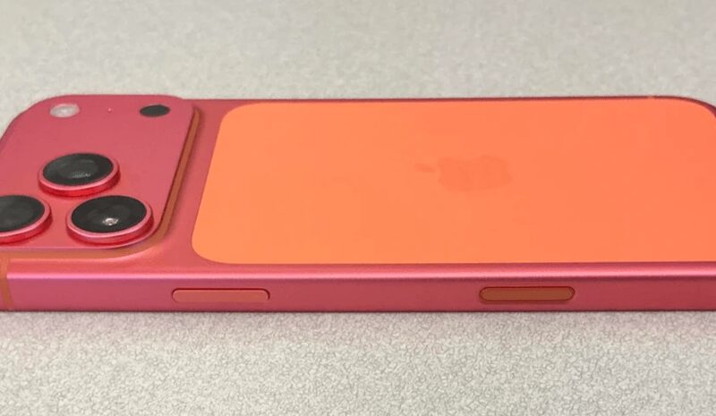 iPhone 17 Pro Max: Помаранчевий стає рожевим?