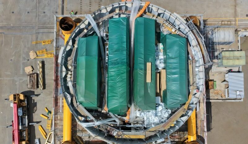 Китай запускає підводні сервери для обробки даних