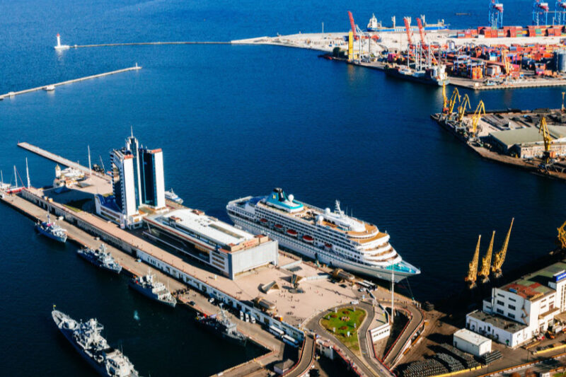 АРМА розпочала консультації щодо готелів в Одесі