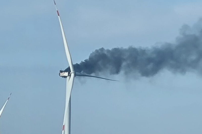 Обстріл Краматорська: вітряна турбіна під ударом