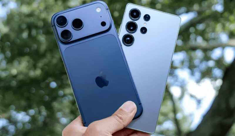 Смартфони 2025 року: Apple та Samsung знову в конкуренції