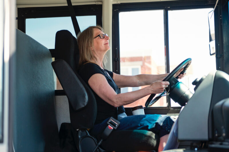 832 українки навчаються на традиційно чоловічих професіях