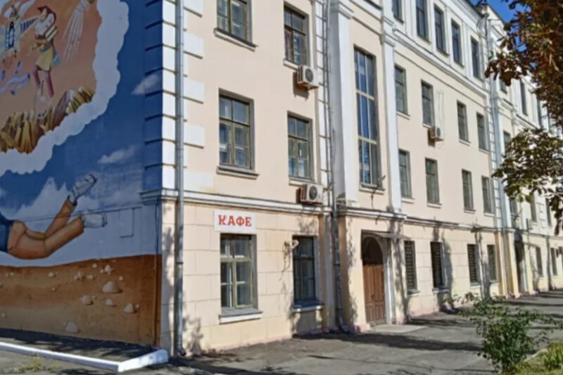 Суд відмовив прокуратурі у виселенні кафе з Могилянки