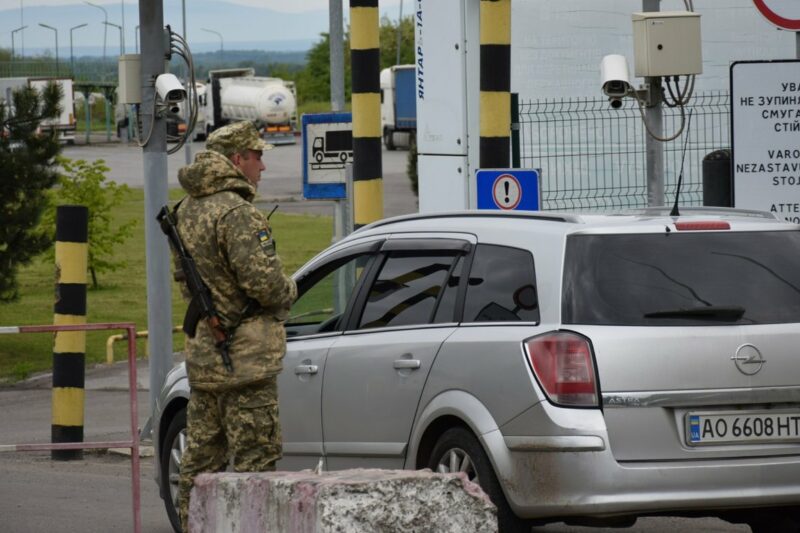 Черги на кордоні України: ситуація на 8 жовтня