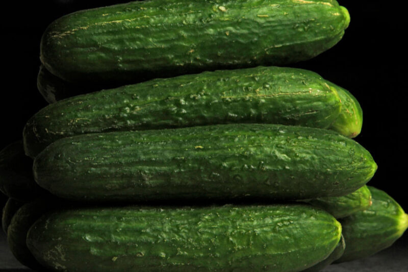 Ціни на тепличні огірки в Україні зростають щодня