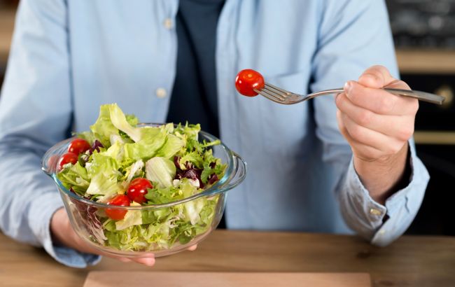 Скільки разів на день потрібно їсти для схуднення?