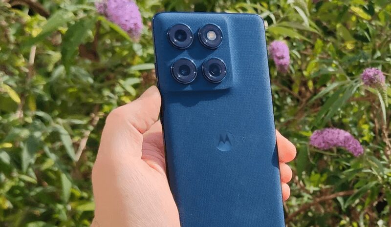 Новий смартфон Motorola Edge 70: кольори та характеристики