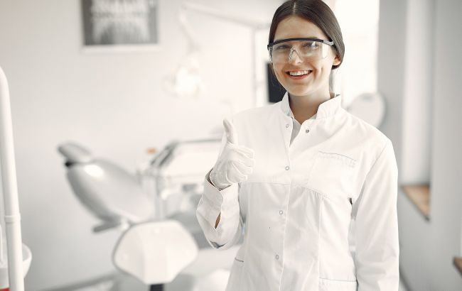 Британські вчені створили гель для відновлення зубної емалі