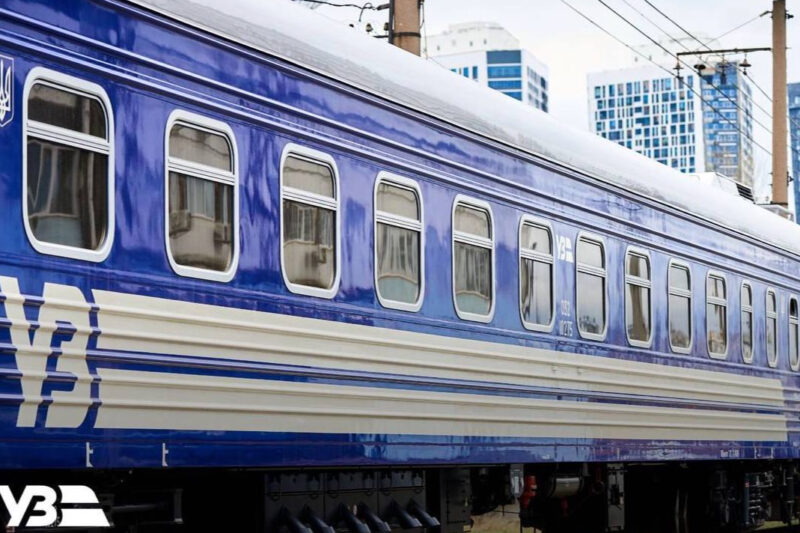 Укрзалізниця оновлює графік руху потягів до Сумщини