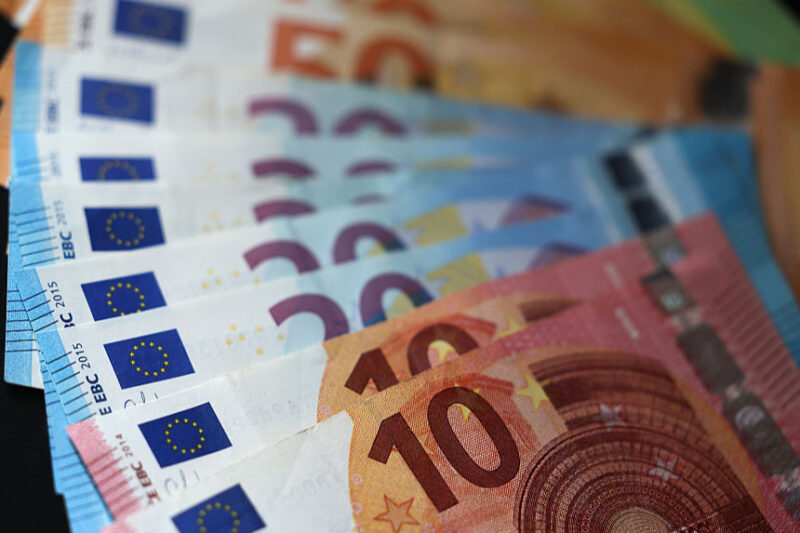 Україна отримала 5,9 мільярдів євро від ЄС