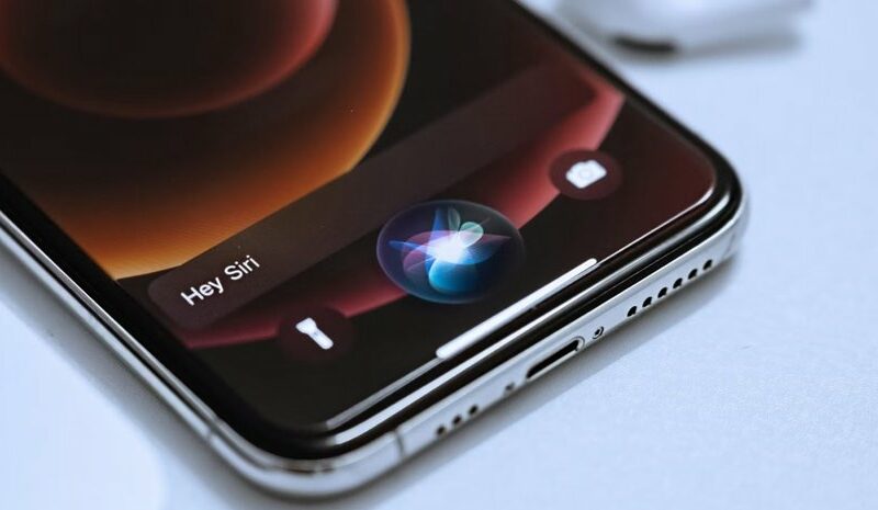 Які популярні додатки iPhone можуть шпигувати за вами?