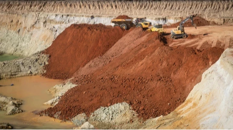 Держгеонадра продали дозволи на користування надрами за 48,5 млн грн