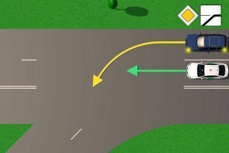 Хто порушує ПДР у цій ситуації?