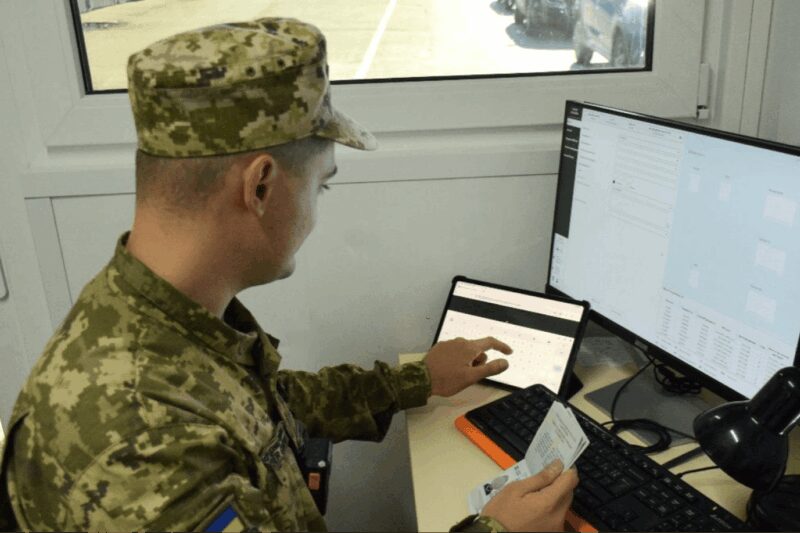 Серйозний збій на кордоні України 8 листопада