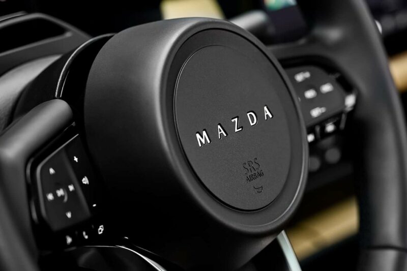 Mazda представила новий логотип на Japan Mobility Show 2025