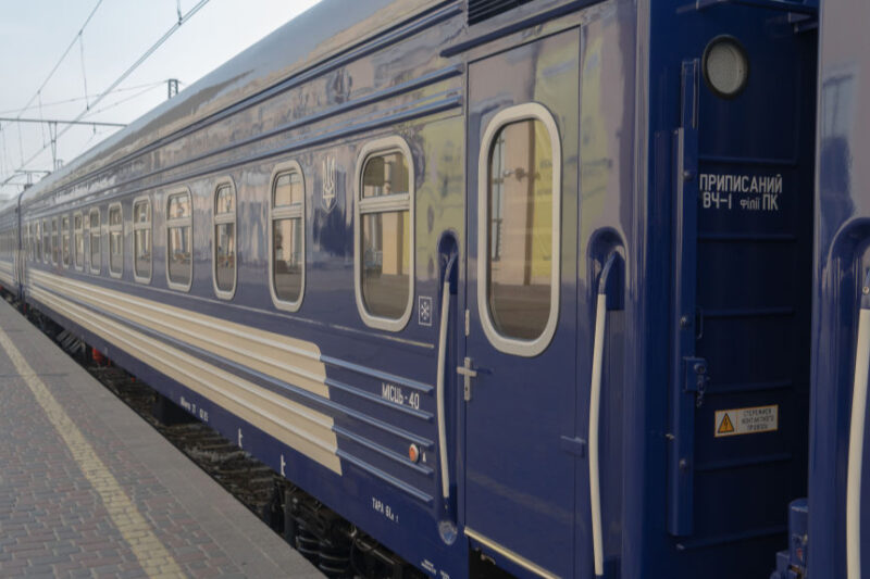 Безкоштовні перевезення залізницею стартують 1 грудня