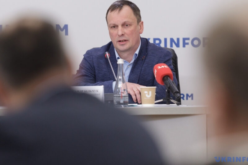 Звільнення Олександра Більчука з Державіаслужби