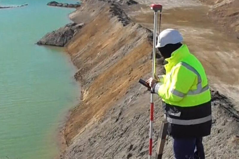 Завершено розслідування незаконного видобутку каолінів