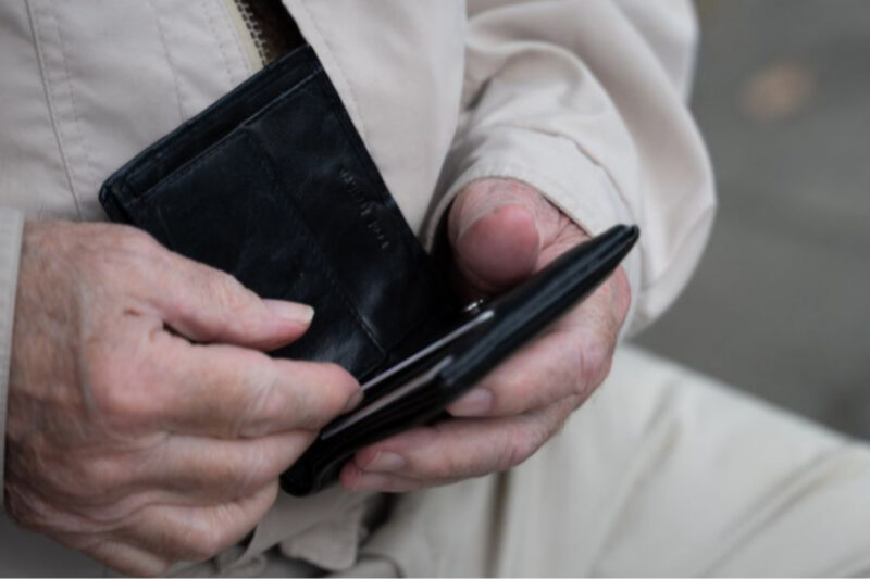 Шахраї пропонують виплату 6500 гривень українцям