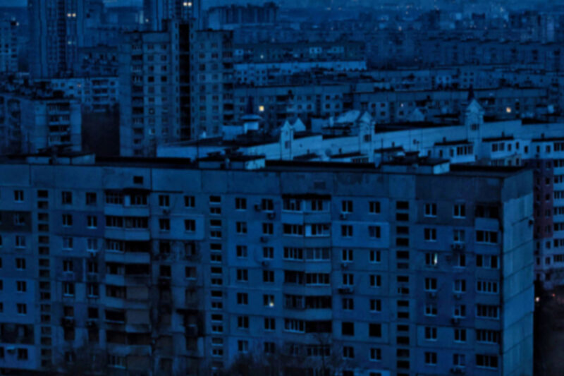 Екстрені відключення електроенергії в Києві та області