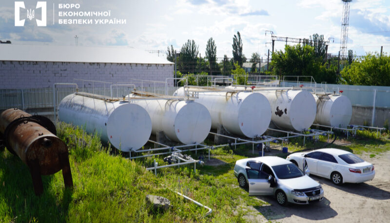 В Києві викрили схему контрафактного пального