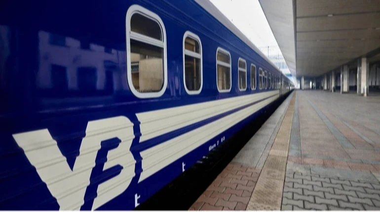 Затримки поїздів в Україні через атаки на інфраструктуру