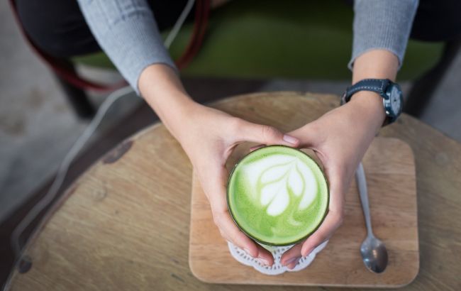 Чи може матча викликати випадіння волосся?