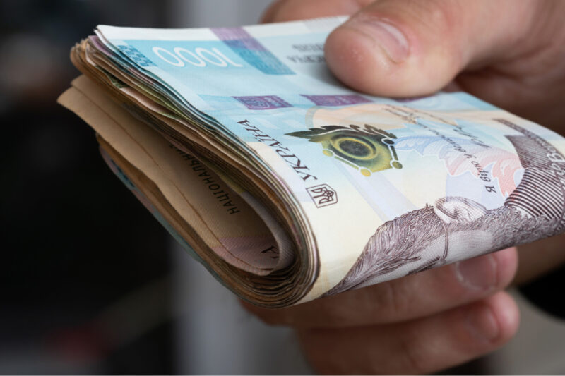 Виплати на дітей не вплинуть на народжуваність в Україні