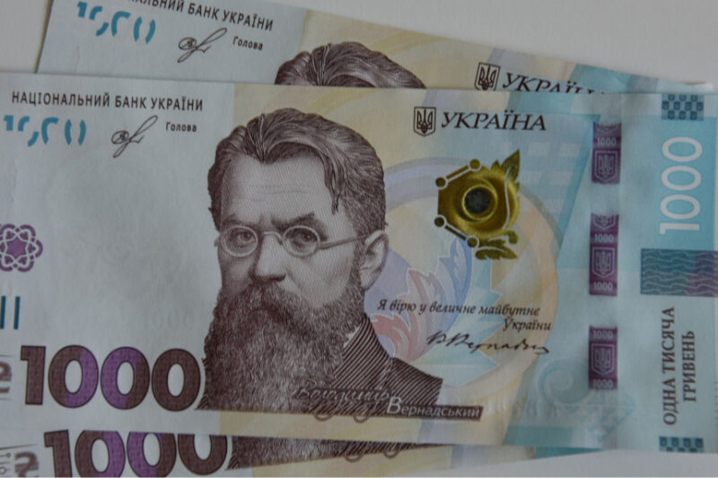 Уряд виплатив 6500 грн вразливим категоріям громадян