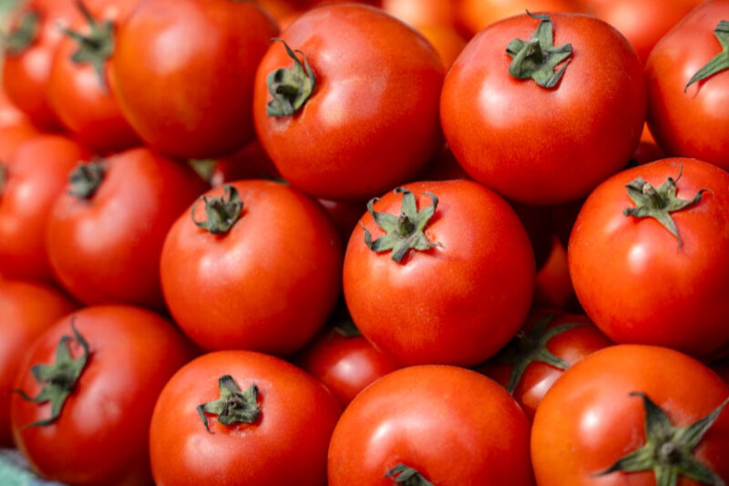 Ціни на імпортні помідори в Україні знизилися на 13%